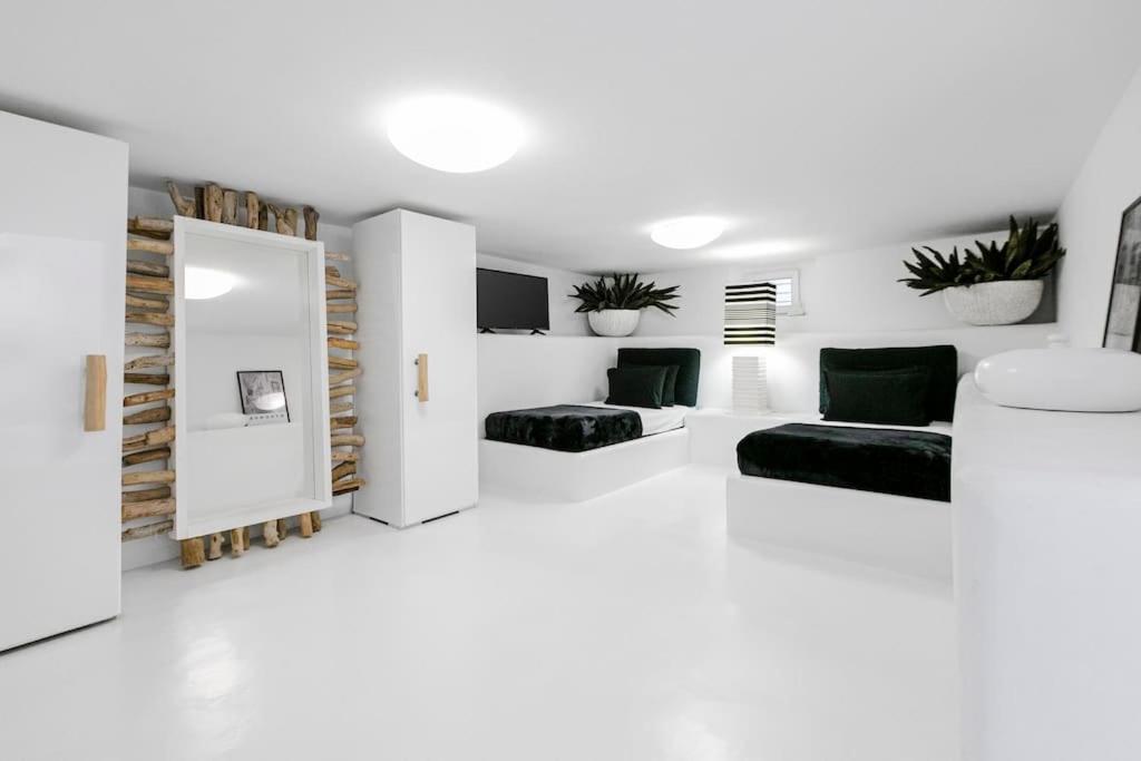 Enso Mykonos Living Apartment Mykonos Town Luaran gambar